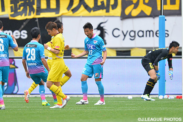 池田 圭が強烈なPKを蹴りこみ先制した鳥栖【ＹＮＣ GS 第7節 鳥栖vs柏】