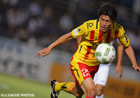 4試合ぶりの勝利を目指して果敢にプレーした小松 塁（北九州）【明治安田Ｊ２ 第17節 北九州vs群馬】