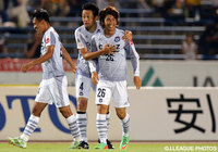 瀬川 祐輔のハットトリックで群馬が4試合ぶりの白星【明治安田Ｊ２ 第17節 北九州vs群馬】