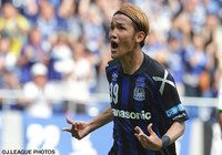 宇佐美 貴史の今季3得点目で再度リードを奪ったＧ大阪【明治安田Ｊ１ 1st 第15節 Ｇ大阪vs湘南】