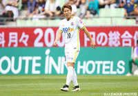 交代出場の浅野 拓磨（広島）は決定機を迎えたがゴールならず【明治安田Ｊ１ 1st 第15節 神戸vs広島】