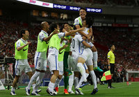 待望の先制ゴールに沸き上がる鹿島ベンチ【明治安田Ｊ１ 1st 第15節 浦和vs鹿島】