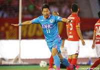 CKをダイビングヘッドで巧みに合わせ、先制点を決めた豊田 陽平（鳥栖）【明治安田Ｊ１ 1st 第15節 名古屋vs鳥栖】