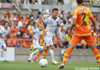 10試合ぶりの先発出場を果たすも42分にピッチを退いた三浦 知良（横浜FC）【明治安田Ｊ２ 第18節 清水vs横浜FC】