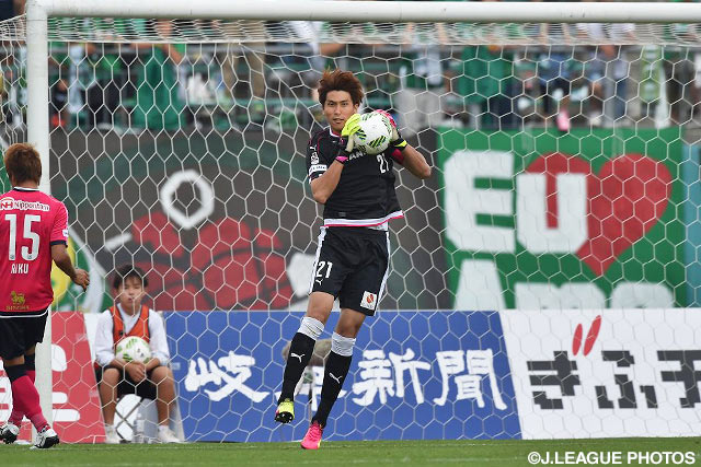 勇敢なセーブで6試合ぶりの無失点に貢献したキム ジンヒョン（Ｃ大阪）【明治安田Ｊ２ 第18節 岐阜vsＣ大阪】