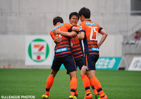 内野 貴志（#4）の先制ヘッドでリードを奪った長野【明治安田Ｊ３ 第12節 長野vs琉球】