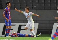 後半から出場し、貴重な先制点を決めた浅野 拓磨（広島）【明治安田Ｊ１ 1st 第10節 FC東京vs広島】