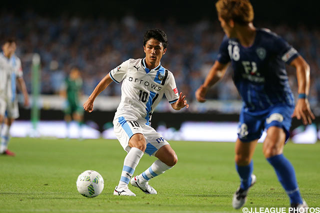 中村 憲剛不在のなか、ゲームメークを託された大島 僚太（川崎Ｆ）【明治安田Ｊ１ 1st 第16節 福岡vs川崎Ｆ】