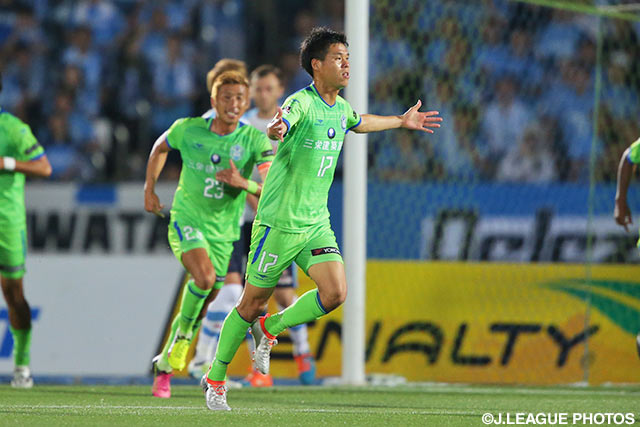 好調・端戸 仁（湘南）が3試合連続ゴール！【明治安田Ｊ１ 1st 第16節 湘南vs磐田】