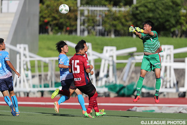 琉球の猛攻を凌ぎ、虎の子の1点を守り切った守山 健二（YS横浜）【明治安田Ｊ３ 第13節 琉球vsYS横浜】