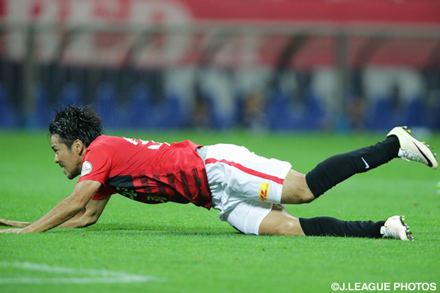 8試合ぶりのゴールとなる先制点を決めた興梠 慎三（浦和）【明治安田Ｊ１ 1st 第17節 浦和vs神戸】