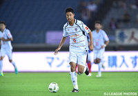 前半途中にネイサン バーンズに代わって急遽出場した平山 相太（FC東京）【明治安田Ｊ１ 1st 第17節 横浜FMvsFC東京】