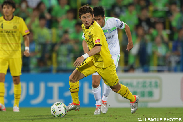 古巣対決となった武富 孝介（柏）【明治安田Ｊ１ 1st 第17節 柏vs湘南】