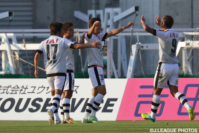 5試合ぶりの得点となる先制ゴールを決めた白崎 凌兵（清水）【明治安田Ｊ２ 第20節 山口vs清水】