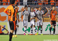 共に交代出場で追加点を決めた北川 航也（清水 #23）と村田 和哉（#11）【明治安田Ｊ２ 第20節 山口vs清水】