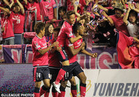 4連勝に導く決勝ヘッドを決めたリカルド サントス（Ｃ大阪）【明治安田Ｊ２ 第20節 Ｃ大阪vs東京Ｖ】