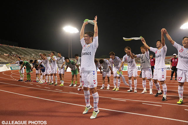 劇的勝利でＪ２通算50勝を飾った長崎【明治安田Ｊ２ 第20節 愛媛vs長崎】
