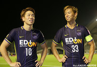 浅野 拓磨（左）と塩谷 司（右）のリオ五輪コンビ【明治安田Ｊ１ 2nd 第1節 広島vs磐田】