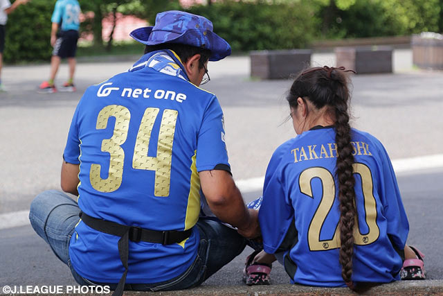 親子2代、トリニータの魂と共に【明治安田Ｊ３ 第15節 YS横浜vs大分】