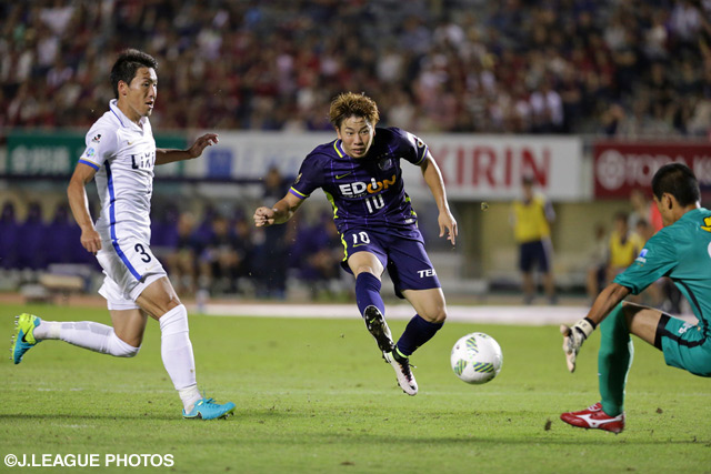 2ゴールを挙げ、気を吐いた浅野 拓磨（広島） 【明治安田Ｊ１ 2nd 第2節 広島vs鹿島】