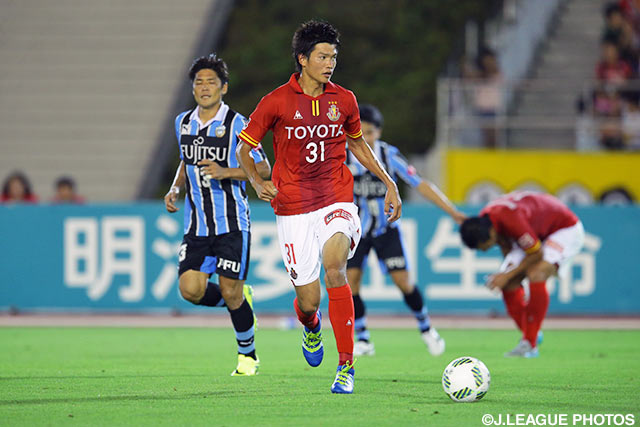 加入後初試合で先発フル出場を果たした扇原 貴宏（名古屋）【明治安田Ｊ１ 2nd 第2節 名古屋vs川崎Ｆ】