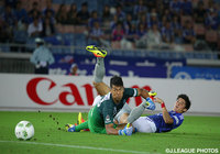 倒れ込みながらも左足で追加点を決めた富樫 敬真（横浜FM） 【明治安田Ｊ１ 2nd 第2節 横浜FMvs福岡】