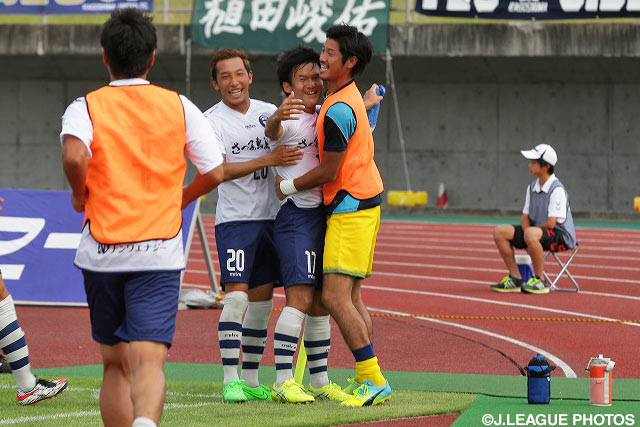 五領 淳樹（#20）と中原 優生（#17）の得点で逆転勝利を収めた鹿児島【明治安田Ｊ３ 第16節 福島vs鹿児島】