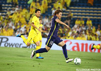 躍動感あふれるドリブルをみせる浅野 拓磨（広島）【明治安田Ｊ１ 2nd 第3節 柏vs広島】