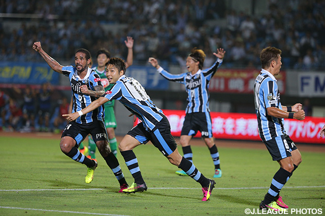 後半アディショナルタイム4分に劇的な決勝ゴールを決めた小林 悠（川崎Ｆ）【明治安田Ｊ１ 2nd 第3節 川崎Ｆvs新潟】