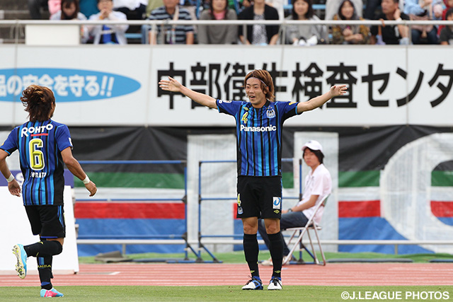 舞台をJ2に移した2013年は1年でのJ1昇格に大きく貢献