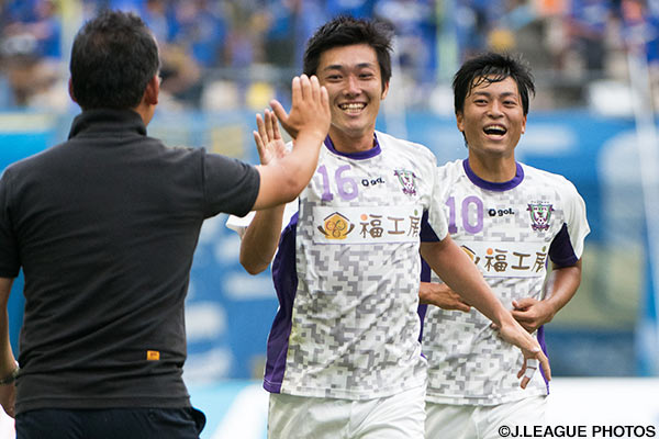 2得点を連続奪取し、試合を振り出しに戻した鮫島 晃太（藤枝）【明治安田Ｊ３ 第17節 大分vs藤枝】