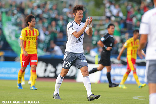 3試合連続ゴールで試合の均衡を破った高崎 寛之（松本）【明治安田Ｊ２ 第23節 北九州vs松本】