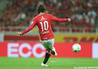 直接FKを叩きこんだ柏木 陽介（浦和）【明治安田Ｊ１ 2nd 第4節 浦和vs大宮】