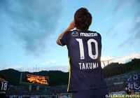 広島の10番を背負う姿も今日で見納めに【明治安田Ｊ１ 2nd 第4節 広島vs横浜FM】