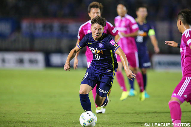 縦横無尽にピッチを躍動した浅野 拓磨（広島）【明治安田Ｊ１ 2nd 第4節 広島vs横浜FM】