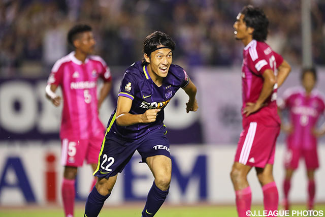 交代出場で起用に応える同点ゴールを決めた皆川 佑介（広島）【明治安田Ｊ１ 2nd 第4節 広島vs横浜FM】