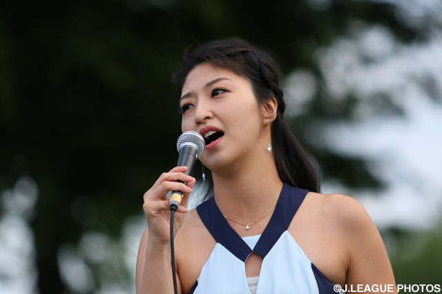 ＮＤスタ前ではシンガーソングライター 北野 里沙さんのLIVEが開催！【明治安田Ｊ２ 第24節 山形vs千葉】