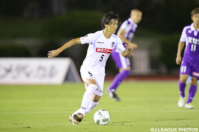 加入後初の先発フル出場を果たした渡邉 大剛（讃岐）【明治安田Ｊ２ 第24節 京都vs讃岐】