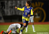 山岸 祐也のゴールで群馬が1点差に詰め寄る 【明治安田Ｊ２ 第24節 群馬vs北九州】