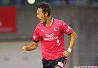 先制ヘッドを決め、2試合連続得点の杉本 健勇（Ｃ大阪）【明治安田Ｊ２ 第24節 Ｃ大阪vs町田】