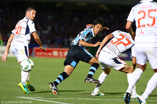 決勝点の起点となるなど存在感を発揮した中村 憲剛【明治安田Ｊ１ 2nd 第5節 川崎ＦvsFC東京】