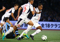 DFライン裏に抜け出し、川崎Ｆゴールを脅かしたムリキ【明治安田Ｊ１ 2nd 第5節 川崎ＦvsFC東京】