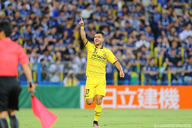 14分にも追加点を決めたクリスティアーノ（柏）【明治安田Ｊ１ 2nd 第5節 柏vsＧ大阪】