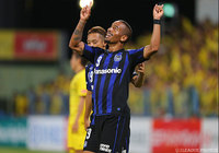 反撃の狼煙を上げるヘッドを決めたアデミウソン（Ｇ大阪）【明治安田Ｊ１ 2nd 第5節 柏vsＧ大阪】