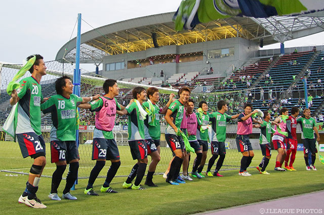 連敗を3で止め、9試合ぶりの白星を掴んだ鳥取【明治安田Ｊ３ 第18節 鳥取vs長野】