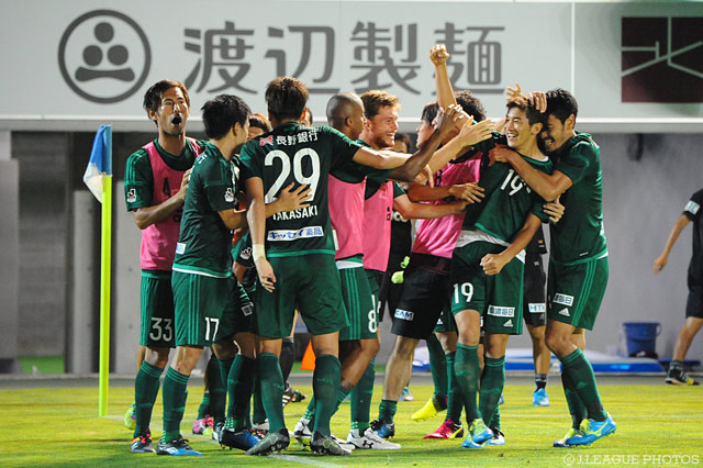 途中出場し決勝ゴールを決めた山本 大貴（松本）【明治安田Ｊ２ 第25節 松本vs長崎】