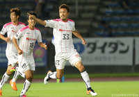 CKを頭で合わせ1点差に詰め寄るゴールを決めた福井 諒司（水戸）【明治安田Ｊ２ 第25節 町田vs水戸】