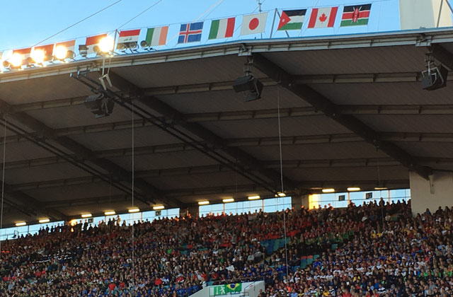 スタジアムには、もちろん日本の国旗も掲揚されています。【開会式：2016 Gothia Cup】