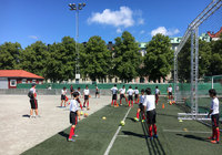 予選２戦目のウォーミングアップ。快晴に恵まれ、良い気候です。【2016 Gothia Cup Gimonas Umea IF vs Ｕ－１４ Ｊリーグ選抜】