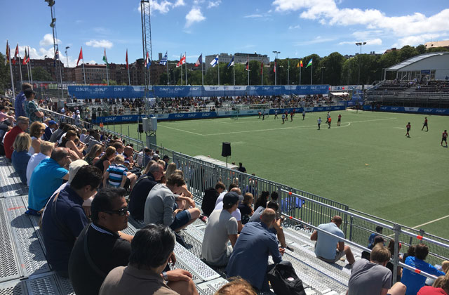 予選２戦目はスウェーデンのチーム。前半を1-0で折り返すも、後半に川島（京都）、平田（川崎F）がゴールを奪い、3-0で勝利しました。【2016 Gothia Cup Gimonas Umea IF vs Ｕ－１４ Ｊリーグ選抜】